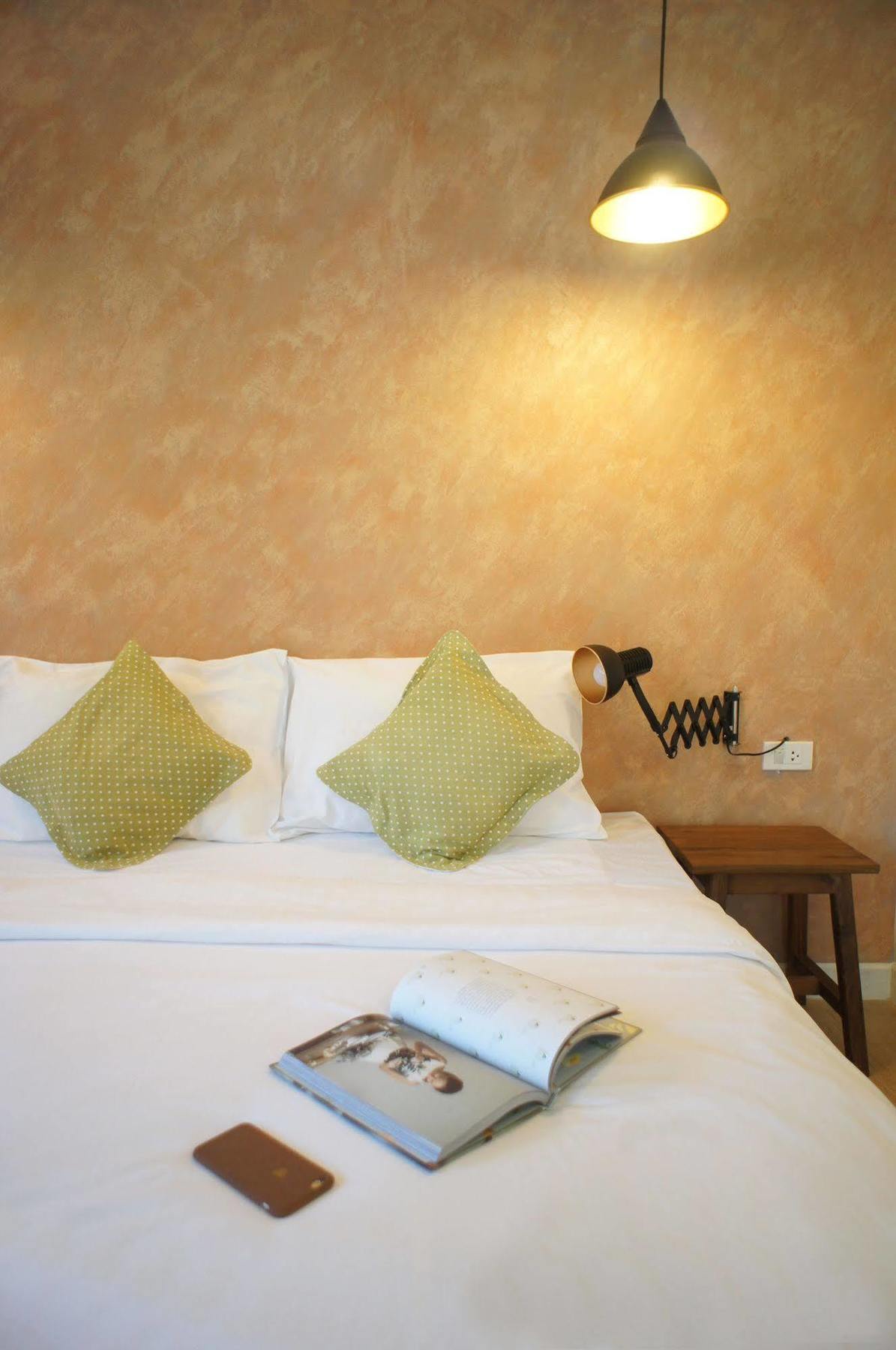 อยู่ดี โคซี เบดแอนด์เบรคฟาสต์ Hotel เชียงใหม่ ภายนอก รูปภาพ