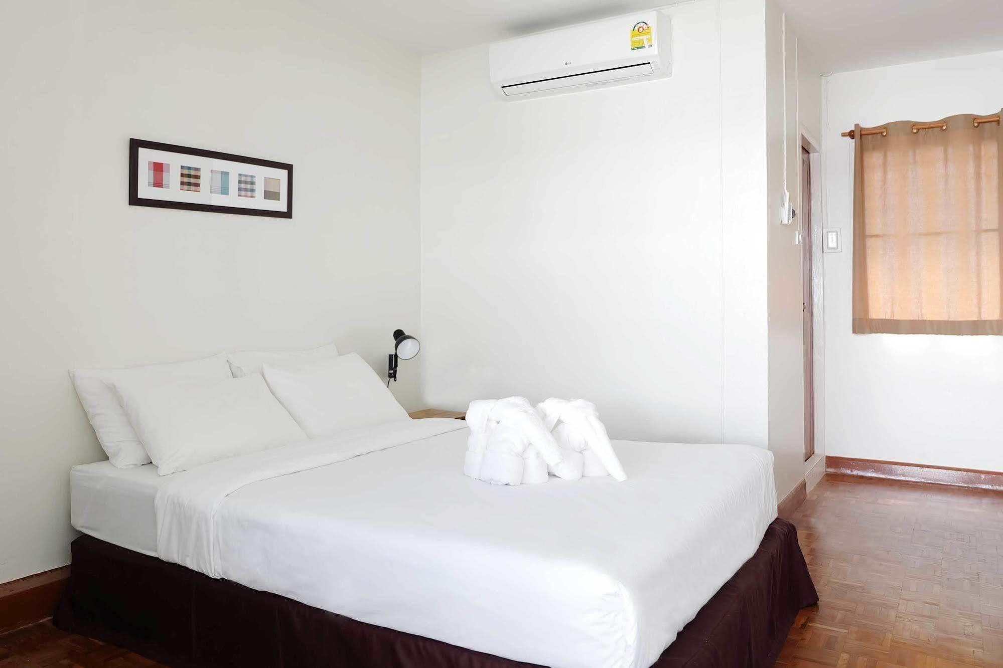 อยู่ดี โคซี เบดแอนด์เบรคฟาสต์ Hotel เชียงใหม่ ภายนอก รูปภาพ